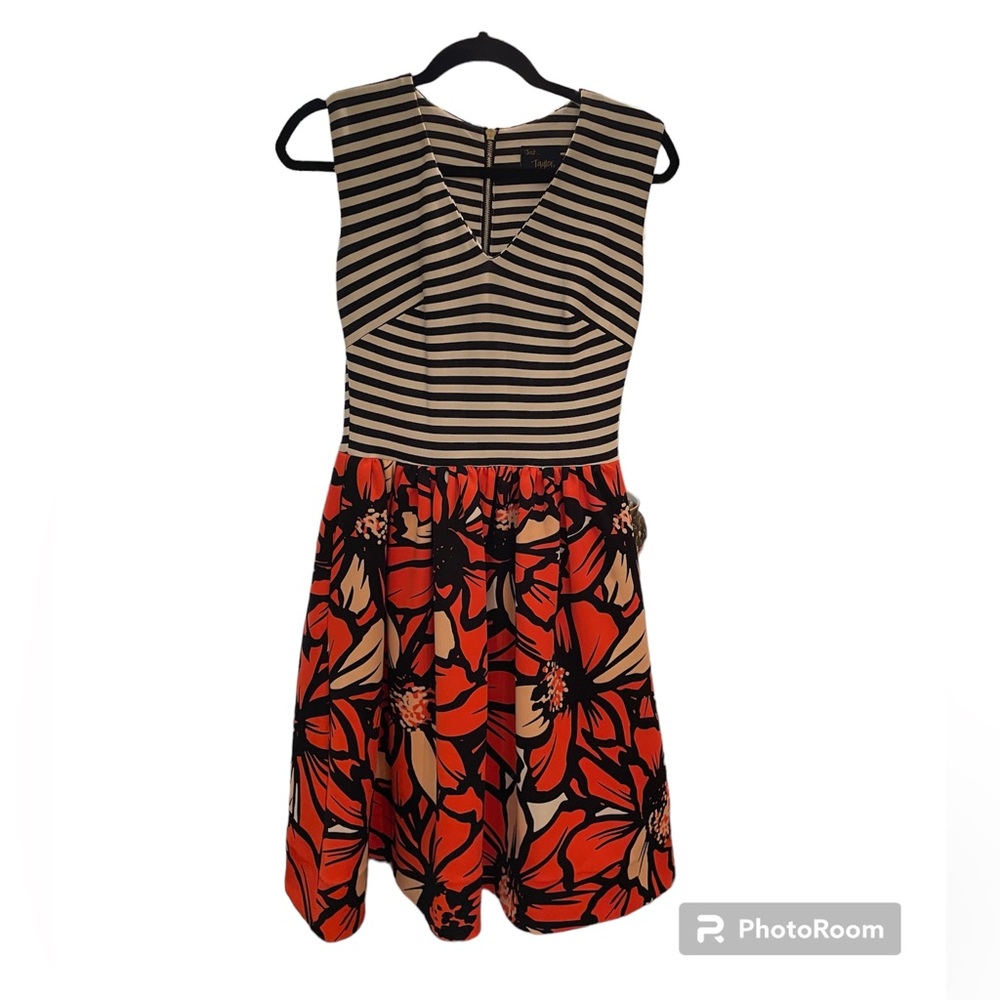 Stripe & Floral Dress from Just Taylor size 2